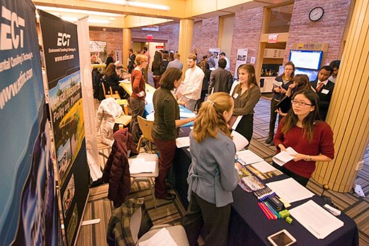 後人工智能時代下的就業與挑戰講座